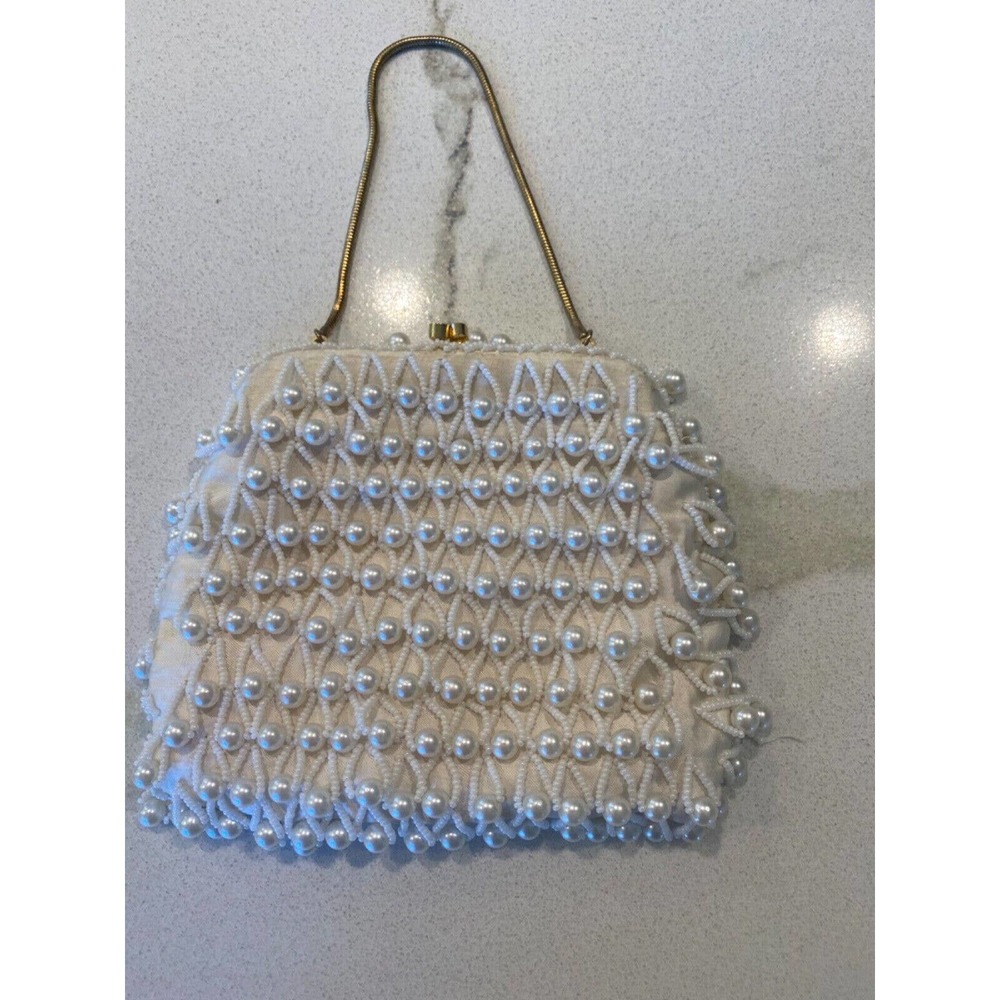 Vintage 1940s White Heavy beaded Purse Handbag hand made In Hong Kong C28